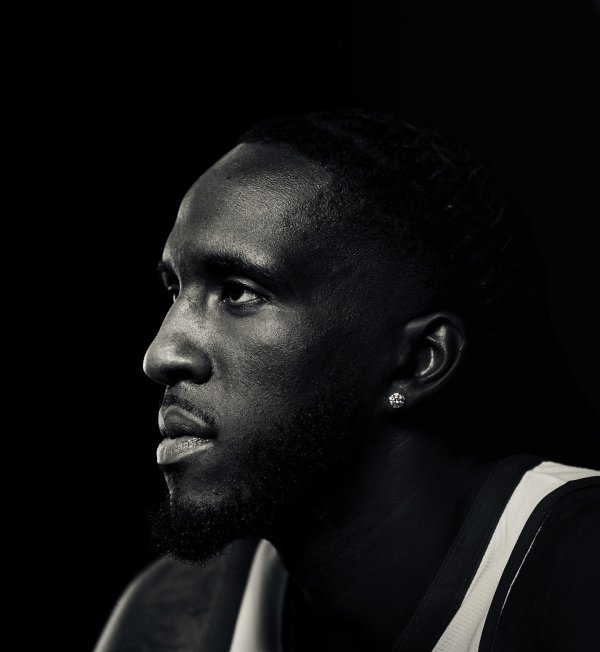 申银证券 三分命中率联盟第四! 普林斯更新ins晒出自己的定妆照